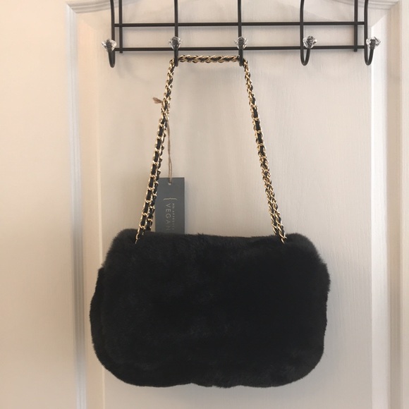 Expression New York Black Vegan Fur Flap Bag - Picture 7 of 16